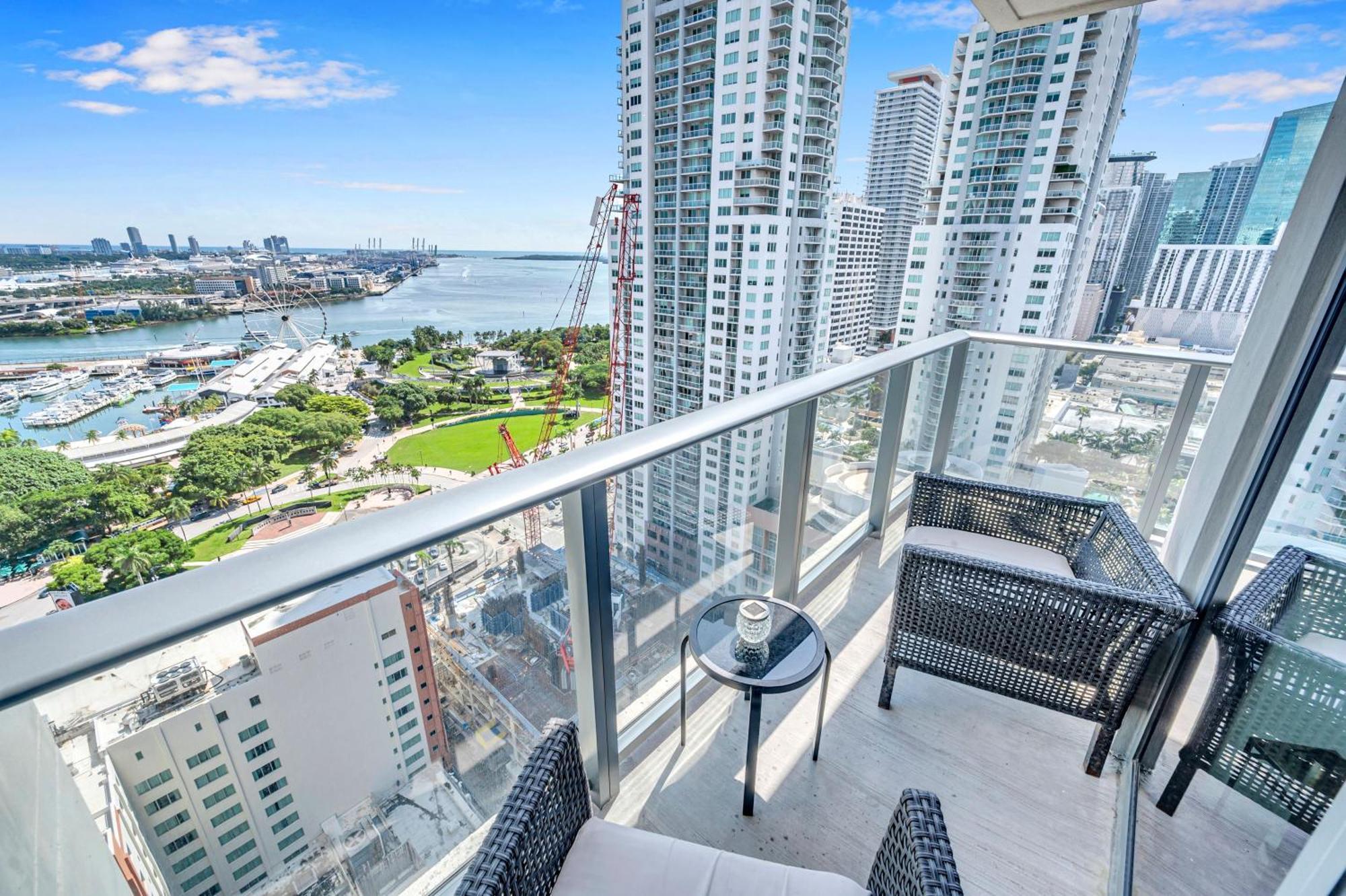 Mesmerizing Views Corner Condo Miami Exteriér fotografie